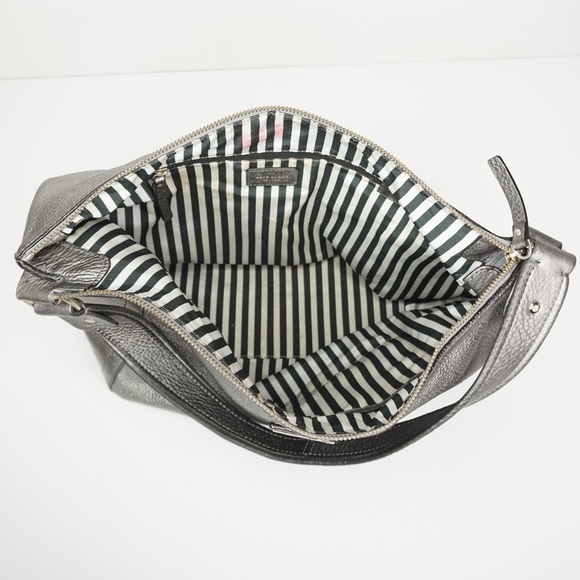 🚨 SOLD 🚨 Kate Spade | Metallic Silver Handbag - Picture 7 of 8
